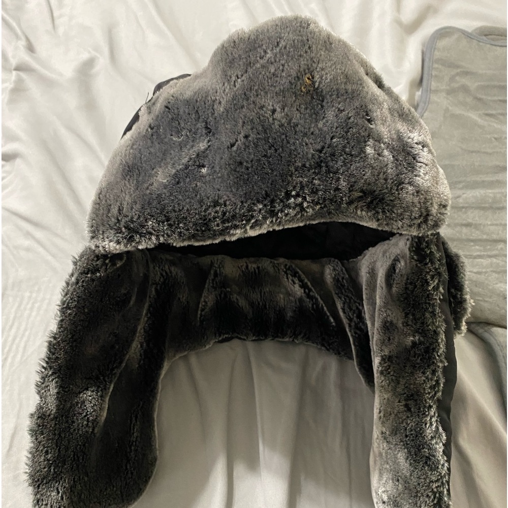 Winter hat that covers ears